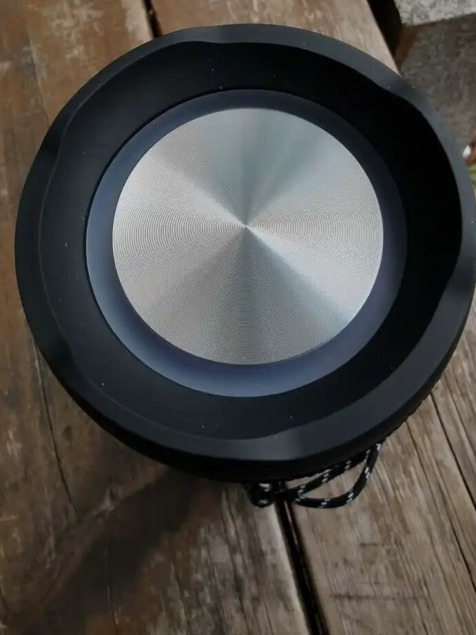 小巧又智能的蓝牙扬声器，释兰让声音效果更出彩的第4张示图