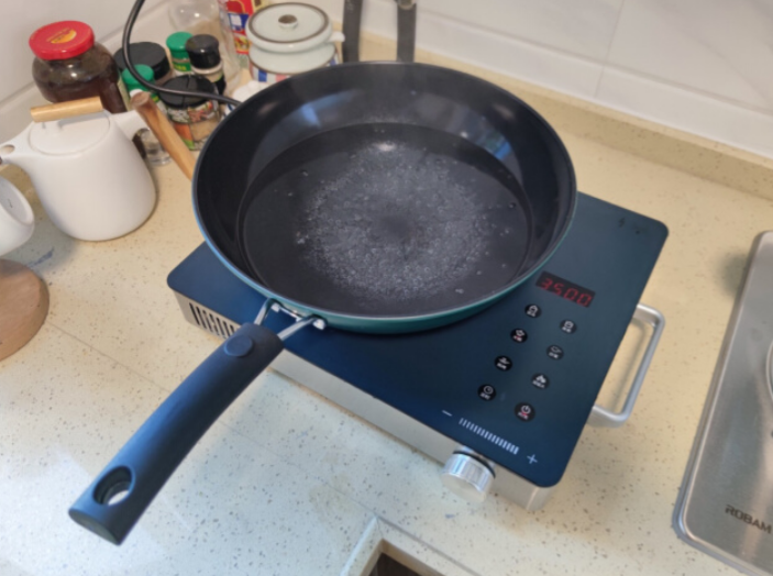 高颜值大功率的德玛仕电磁炉,你爱了吗?的第3张示图 高颜值大功率的德玛仕电磁炉,你爱了吗?的第3张示图