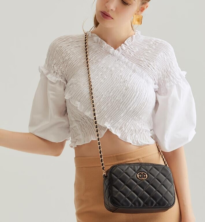 送给自己的新年好礼，ELLE菱格链条包值得选择！-JinMo之家