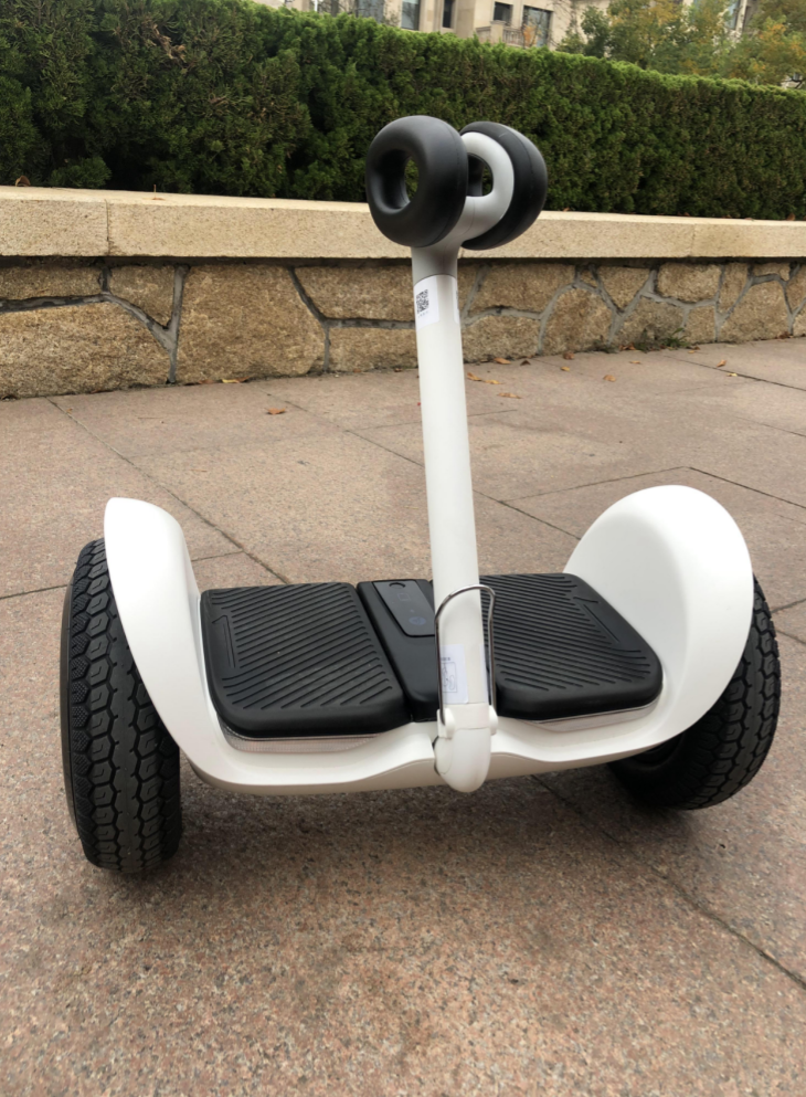 孩子骑平衡车就选它，骑行安全，玩法炫酷，家长更放心！的第1张示图