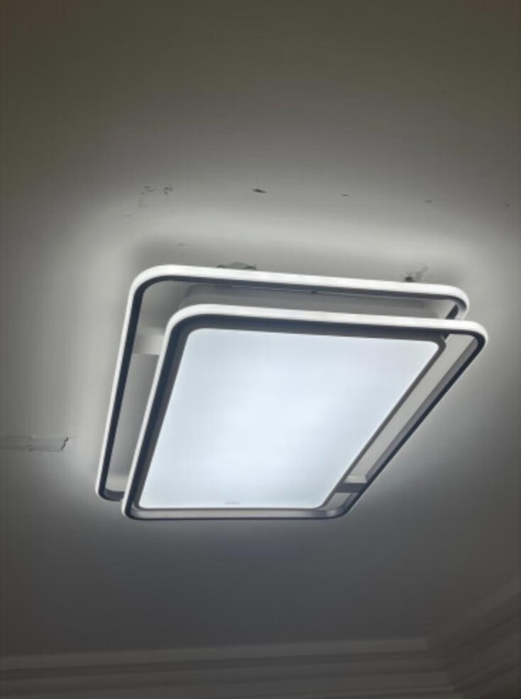 统一居家灯饰的高品质:松下吸顶灯套餐测评-JinMo之家