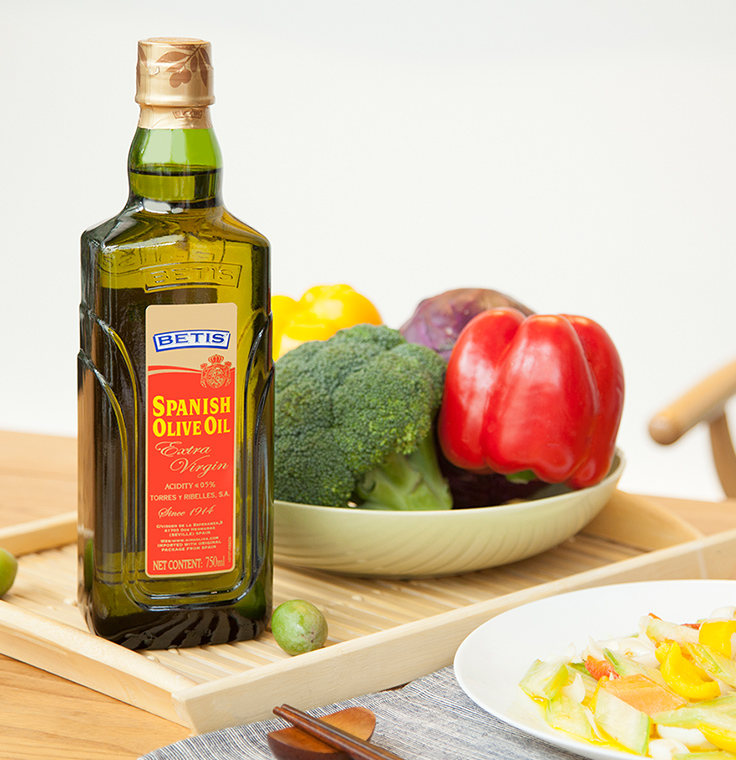 來自西班牙的皇室用油 送禮自用兩相宜