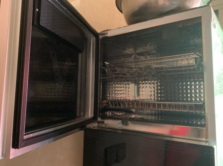 餐具消毒工作落到实处,需要依赖华帝消毒柜-JinMo之家