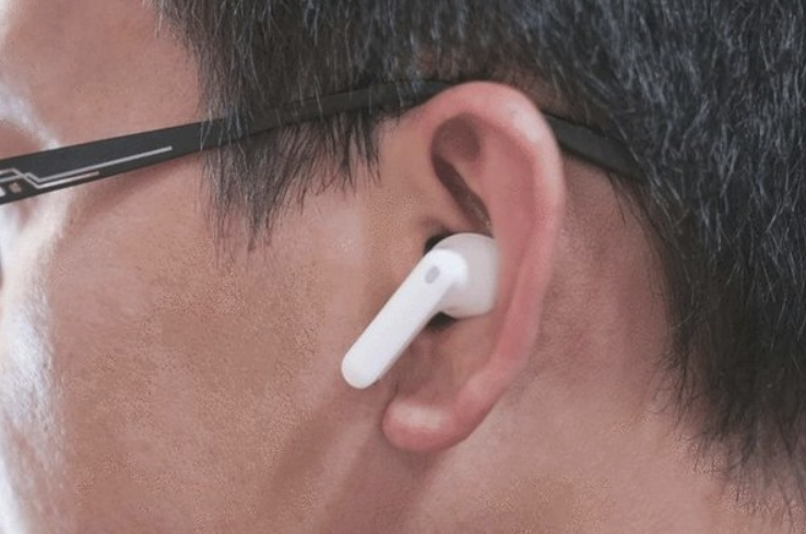 主动降噪入耳即静，小度蓝牙耳机还世界一片宁静的第3张示图