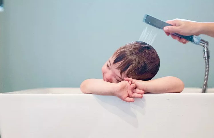 高颜值高性能的燃气热水器，帮助提升幸福感的第4张示图