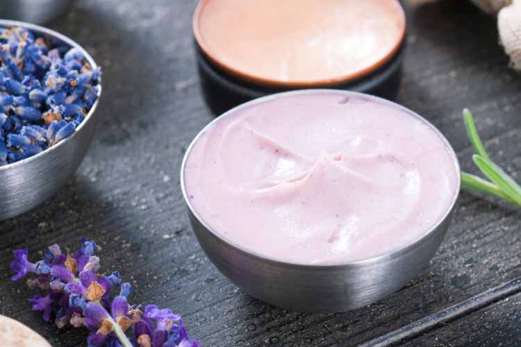 拯救秋冬肌肤干燥,有这些相见恨晚的护肤品的第6张示图 拯救秋冬肌肤干燥,有这些相见恨晚的护肤品的第6张示图