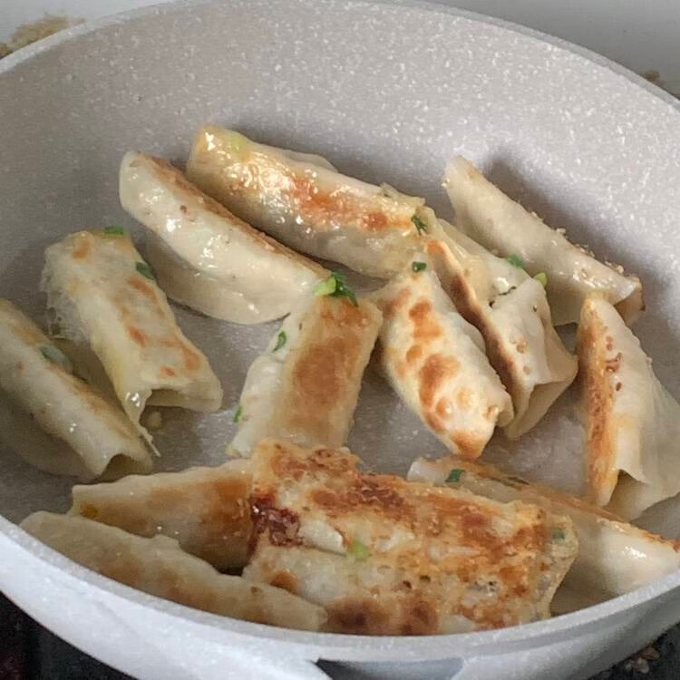 一口让你意外觉得好用的锅，卡罗特麦饭石不粘平底锅的第1张示图