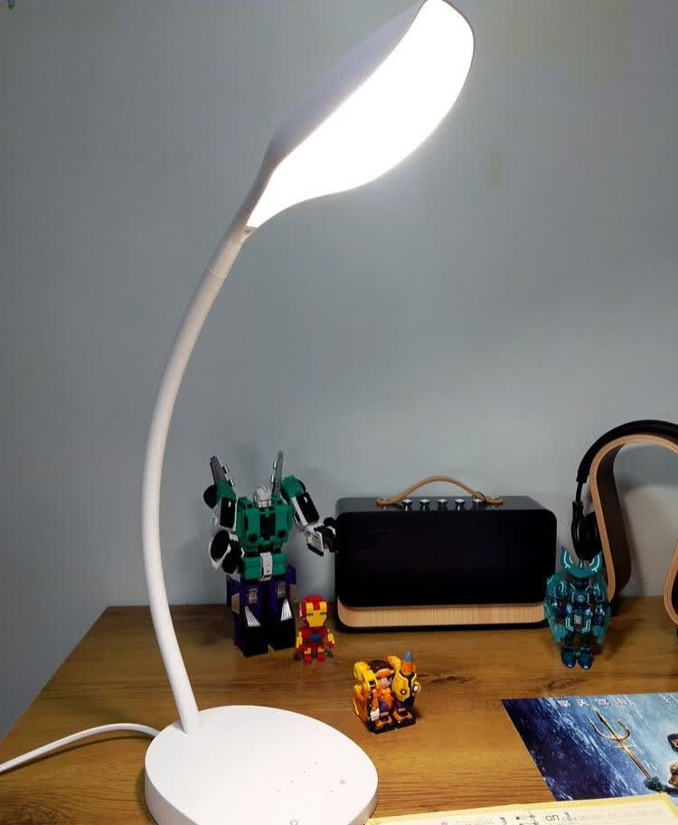 巴斯夫小太阳低蓝光LED触控台灯:可调光才是真护眼-JinMo之家