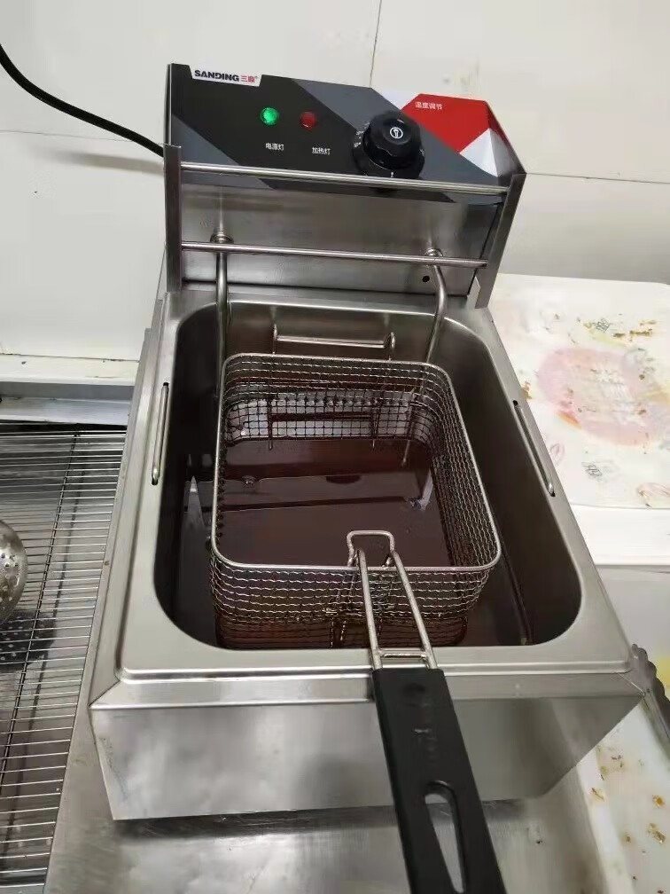 商用电器选三鼎，电炸炉和直饮机入手，满足店铺需求-JinMo之家