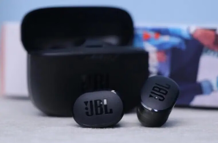 JBL 130NC真无线蓝牙耳机评测：降噪效果倍儿棒！的第4张示图