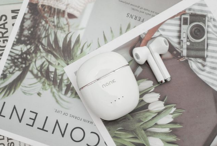 蓝牙耳机什么牌子音质最好?音质不错的蓝牙耳机推荐-JinMo之家