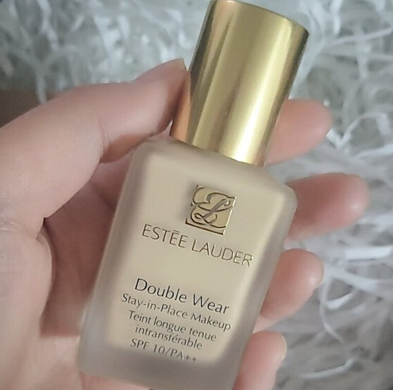 油皮亲妈!雅诗兰黛DW粉底液给你清透美肌!-JinMo之家