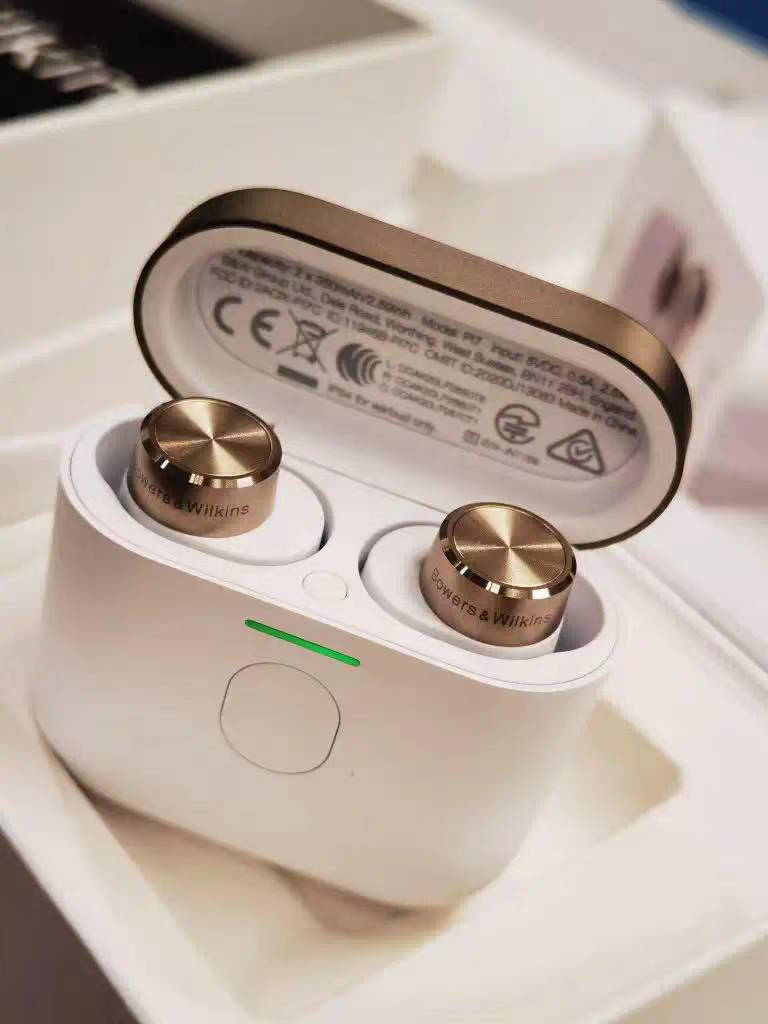 轻便随行乐动随心,宝华韦健PI7耳机初体验-JinMo之家