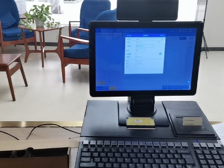 京东双屏收银机实力强大，鞋服店运营小担当-JinMo之家