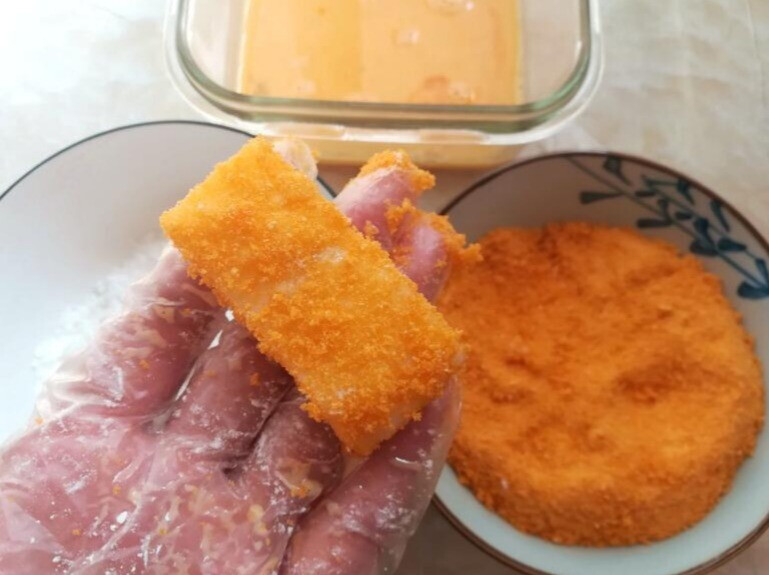 饭桌上必点的一道小吃炸鲜奶，外酥里嫩，奶香十足的第7张示图