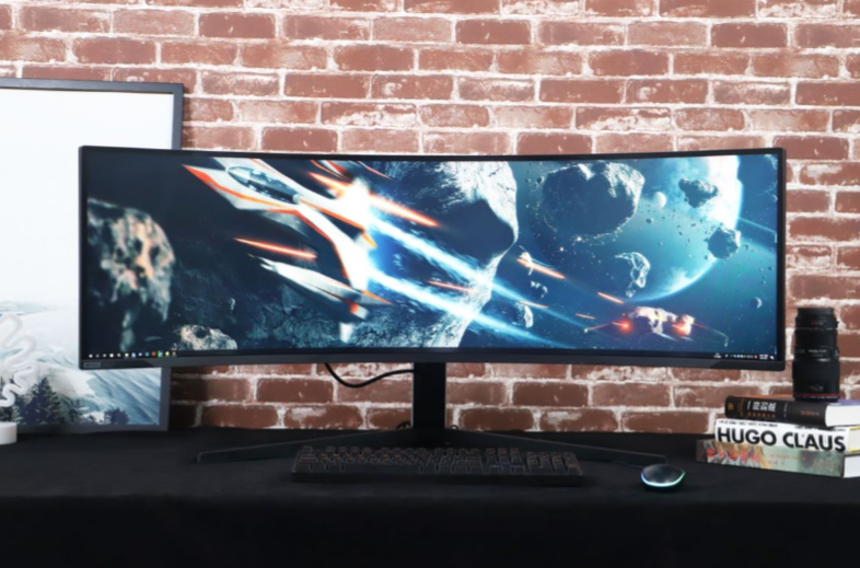 电竞桌面如何搭配？三星曲面大屏让娱乐氛围瞬间拉满的第2张示图