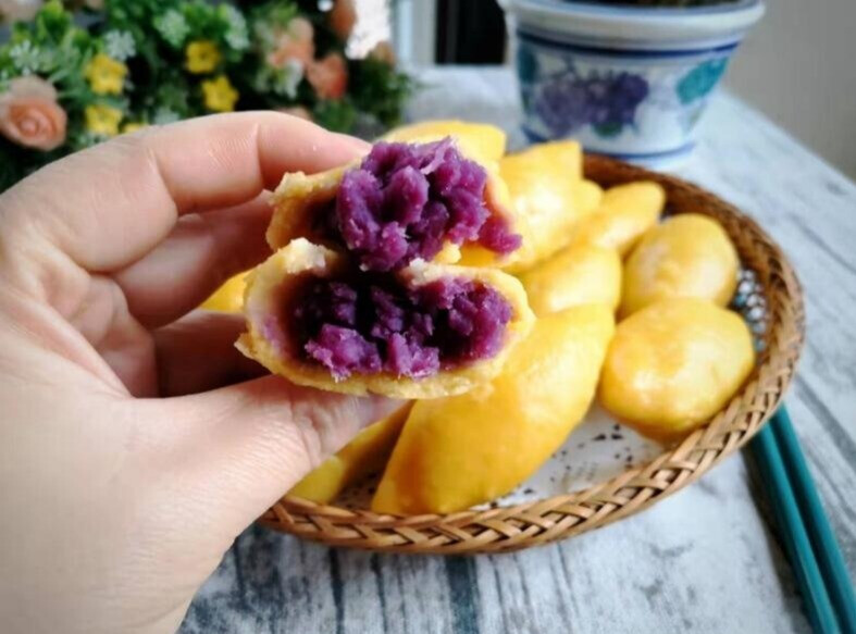 软糯香甜的玉米紫薯包，一口气能吃好几个呢-JinMo之家