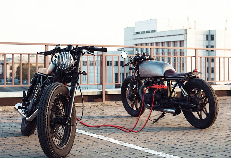 防止冬季亏电，搭电不求人，安全出行才重要-JinMo之家