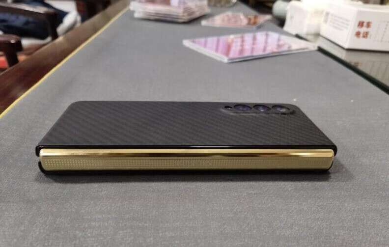 三星W22折叠屏手机,开合间尽展旗舰锋芒!-JinMo之家