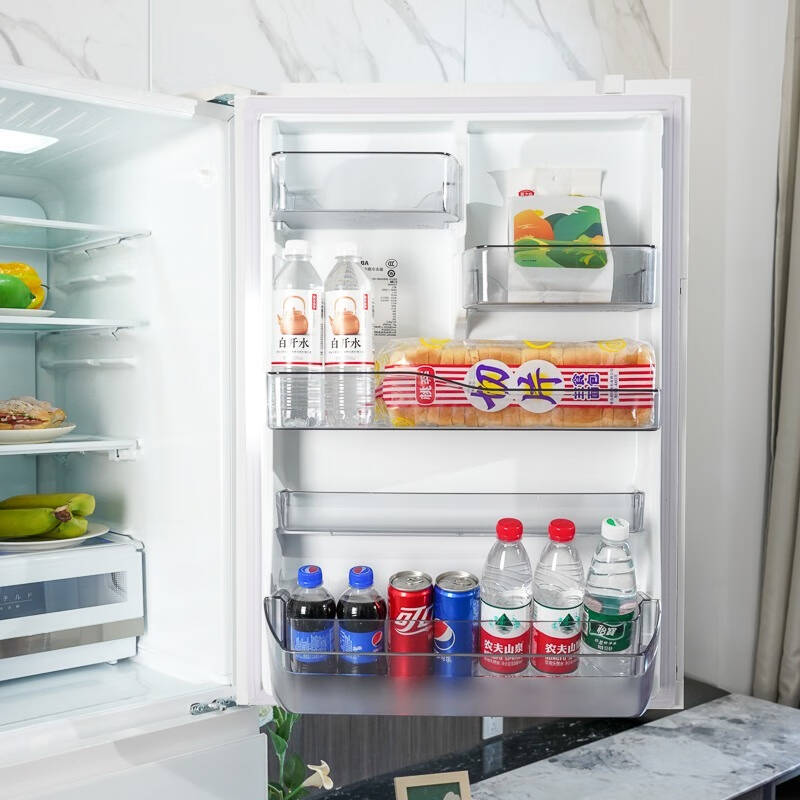 东芝小白桃电冰箱让我们健康储食，成就更营养的一日三餐