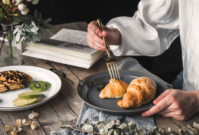 温暖冬日餐具,点亮你餐桌前的等待!的第4张示图 温暖冬日餐具,点亮你餐桌前的等待!的第4张示图