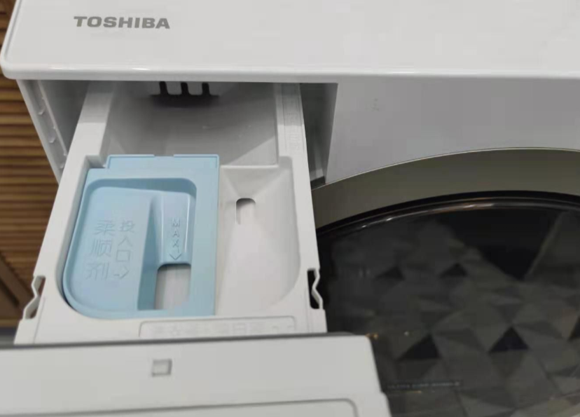 东芝热泵式洗烘一体机测评来了:轻奢健康的生活体验的第5张示图 东芝热泵式洗烘一体机测评来了:轻奢健康的生活体验的第5张示图