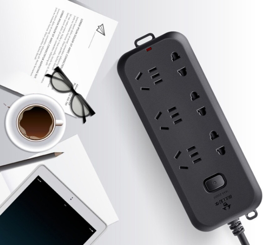 适合有孩子家庭的公牛插座，安全防护门，带来重重防护-JinMo之家