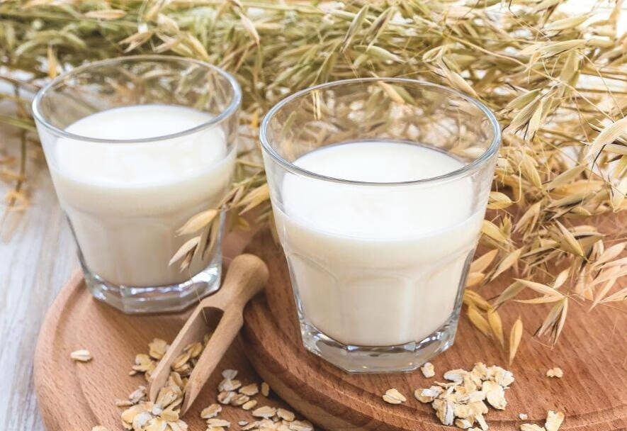 伊利金典高品质鲜牛奶测评：一口喝到多种营养