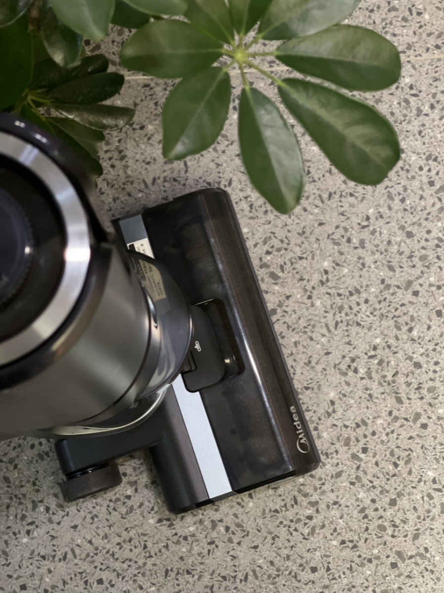 原来闺蜜家地面干净卫生，是美的智能除菌洗地机X9Pro的第4张示图