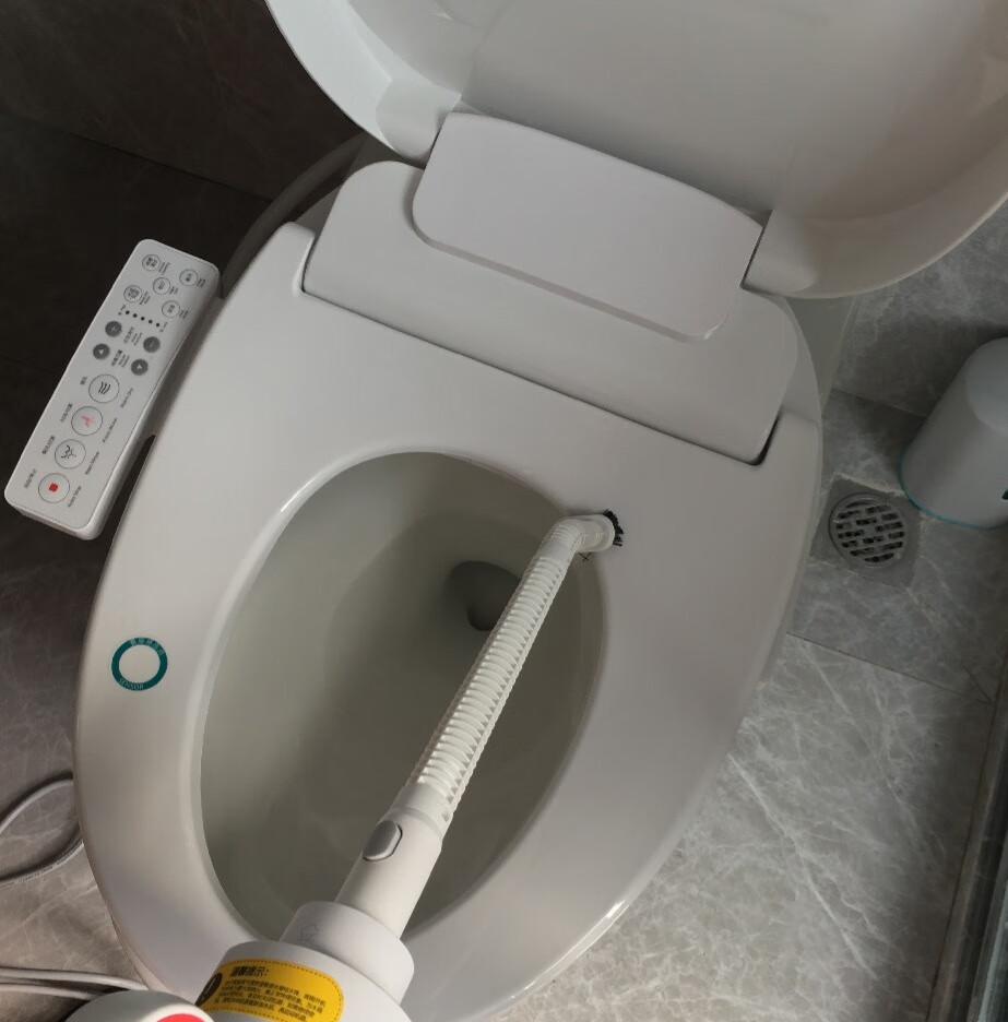 家用清洁好物之德尔玛ZQ610高温蒸汽清洁机的第2张示图