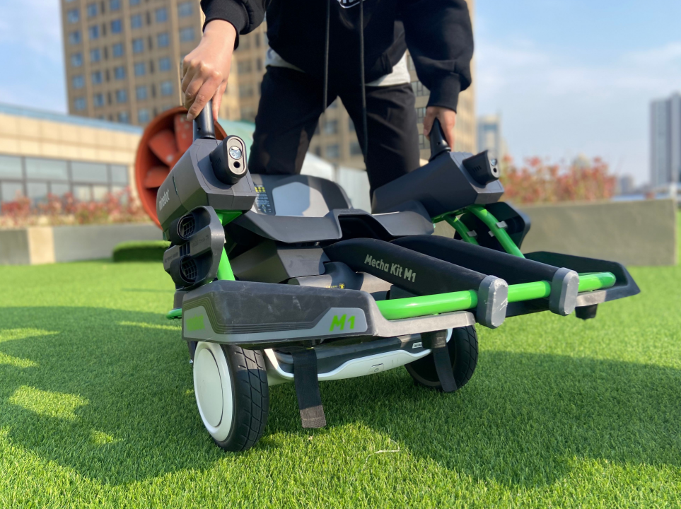 孩子骑平衡车就选它，骑行安全，玩法炫酷，家长更放心！的第7张示图