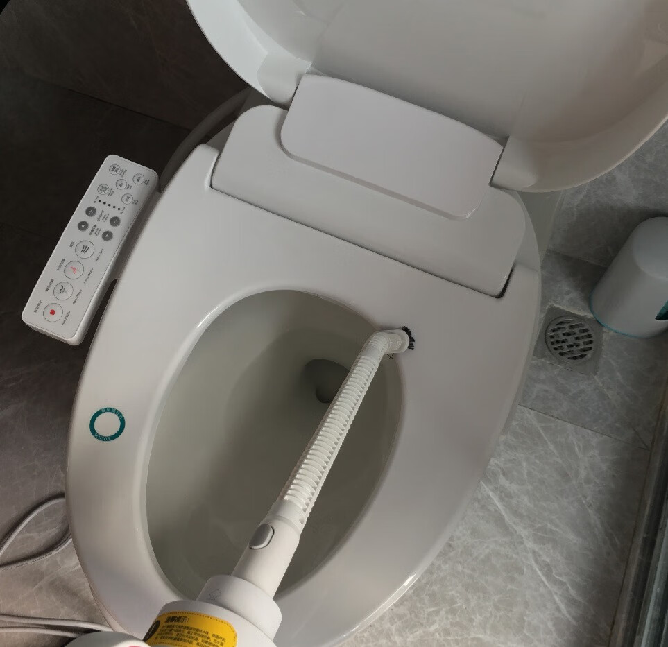 德尔玛蒸汽吸尘器，突破以往普通吸尘的第2张示图