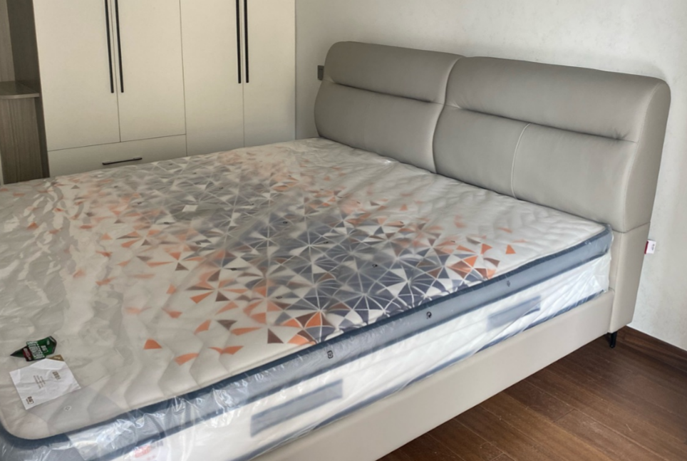 喜临门皮艺软床：人体工学设计，稳定承重经久耐用的第4张示图