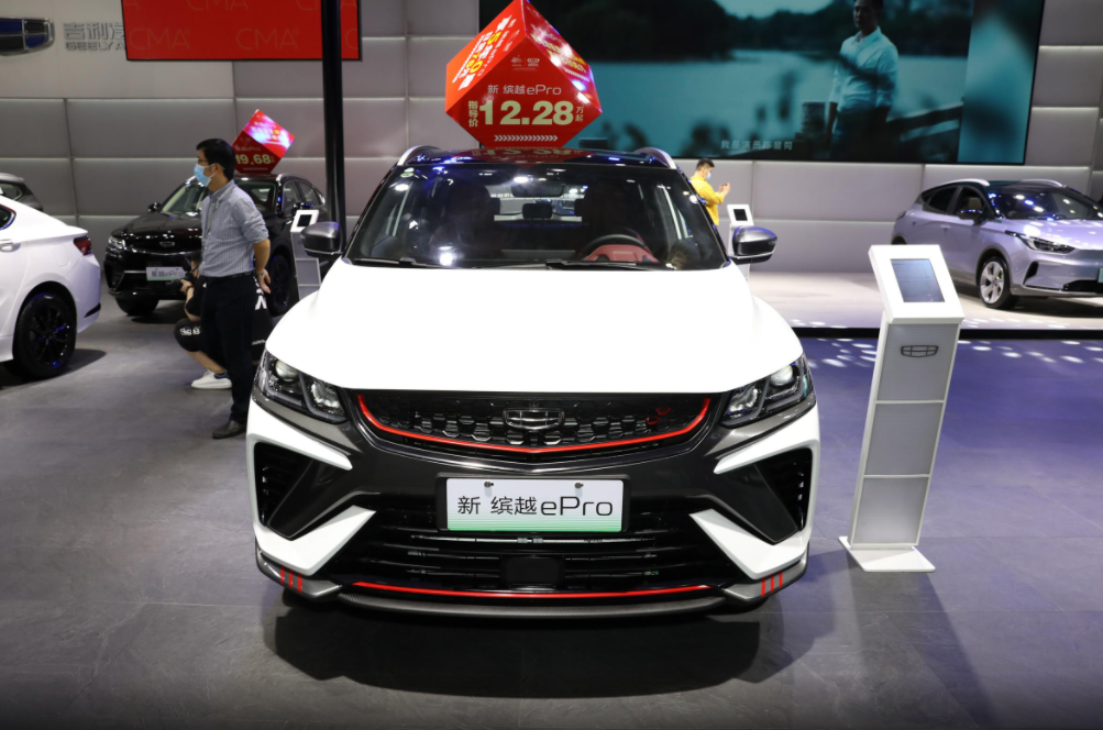 油耗低至1.2L,春游踏青良品,吉利缤越PHEV值得入手吗?-JinMo之家