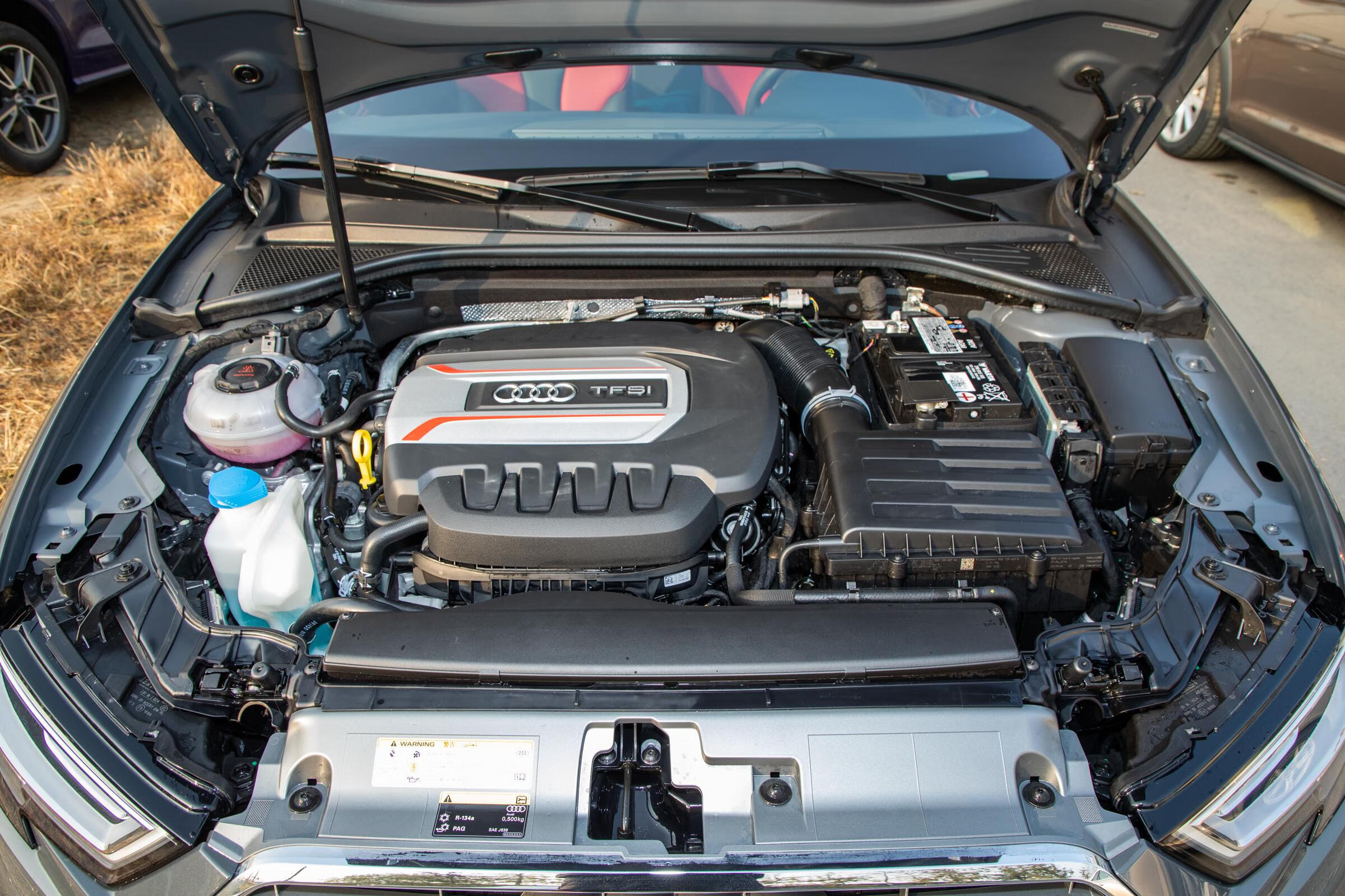 车身修长，动力充沛，内饰简约时尚，走进奥迪S3的第6张示图