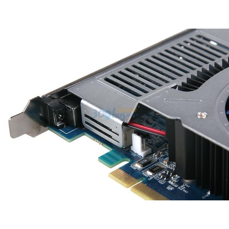 影驰(galaxy)gt240中将版 575/3600 512m/128位 ddr5 pci-e 显卡