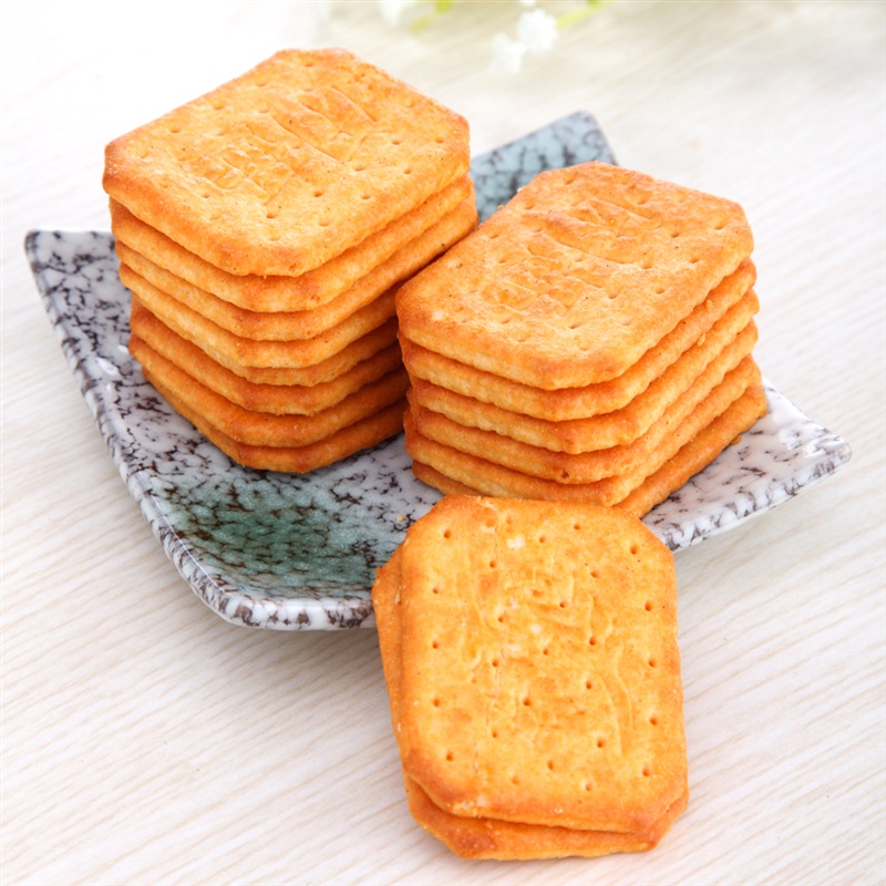 闲趣饼干香浓红烩味360g