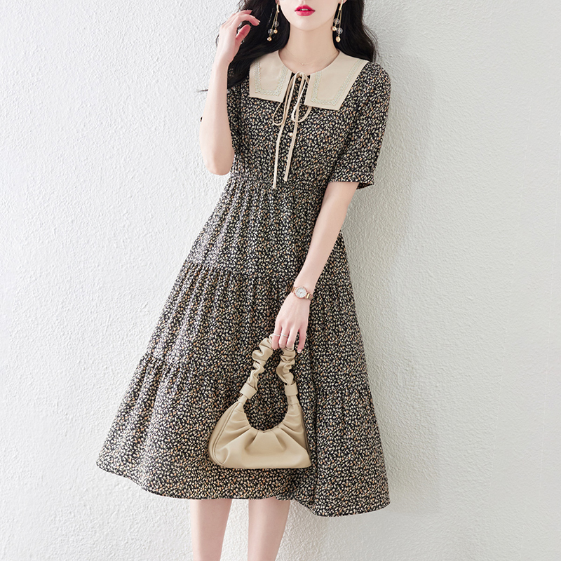 Ge Sufan high-end brand dress women's summer 2022 new Korean version leisure temperament foreign style Hepburn style doll collar close waist thin age reduced floral skirt new women's fashion C28