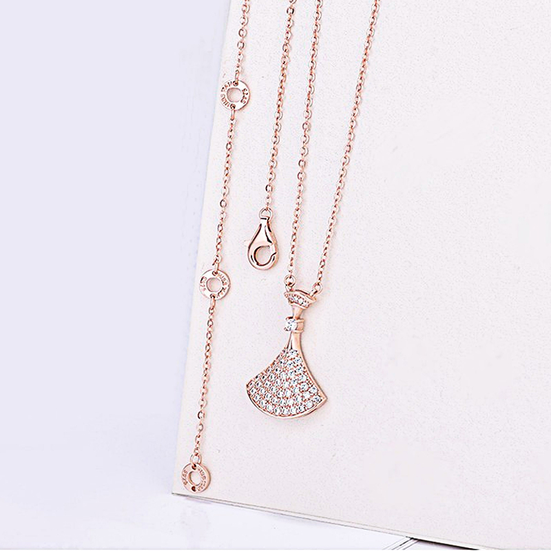 艾铂黛 扇形吊坠女士项链