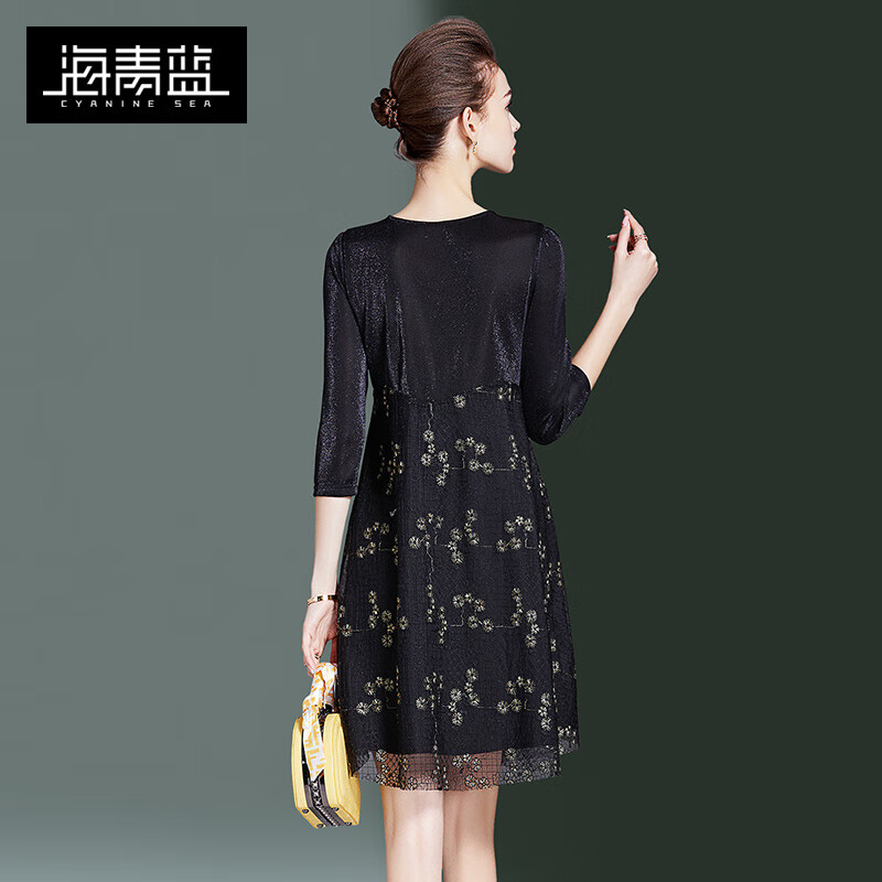 Sea blue 2022 spring new vintage Hepburn style temperament waist closing small black skirt lace stitching dress women