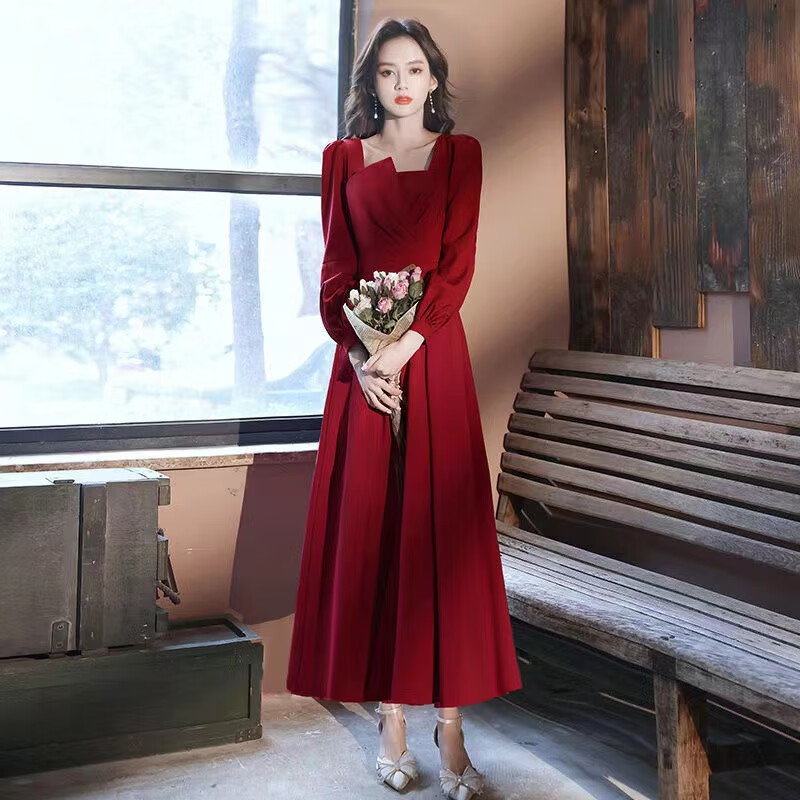 2022 spring new 2022 autumn and spring toast dress bride's wine red engagement dress can usually wear a small wedding evening dress, light luxury and high-grade early spring