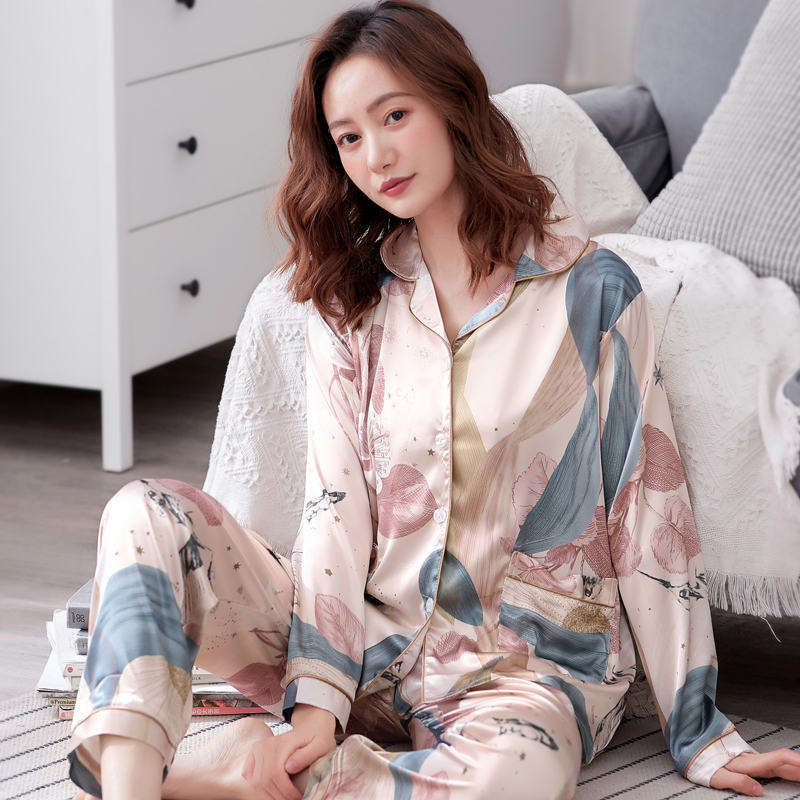 Comfortable shirt national pajamas women's spring and autumn new long sleeved ice silk Lapel home clothes two-piece suit summer thin cartoon simulated silk women's pajamas