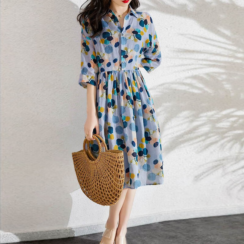 Single honey short sleeved dress women's new 2022 summer new Korean version loose and fashionable, thin and age-reducing, small woman with broken flower skirt