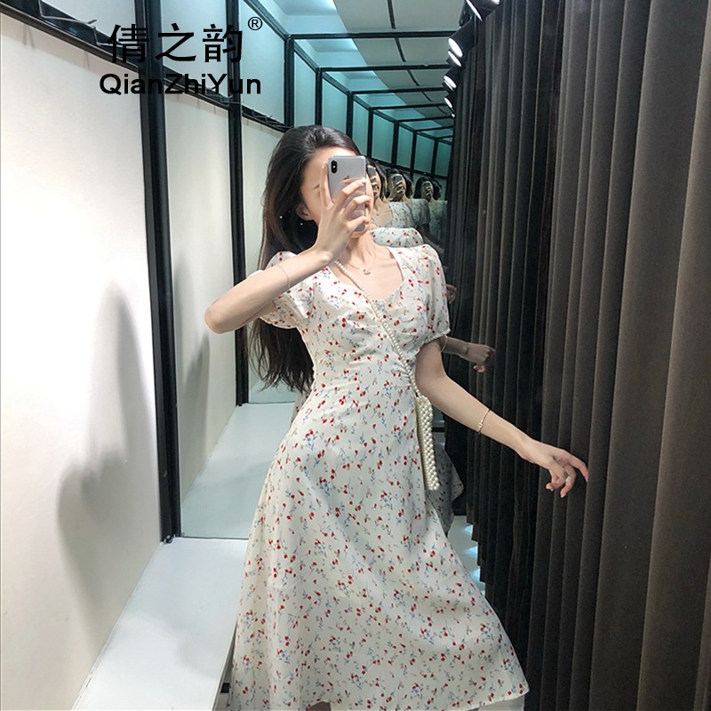 Qianzhiyun dress women's summer 2021 new women's dress Korean version Kikyo retro French minority first love fairy skirt with thin waist, bubble sleeve floral skirt children