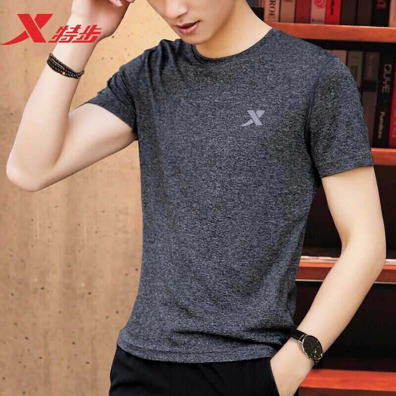 Special men's short sleeved casual T-shirt men's spring and summer 2022 ice sense clothes round neck large quick drying men's top T-shirt breathable running fitness clothes bottoming shirt sports short sleeved men