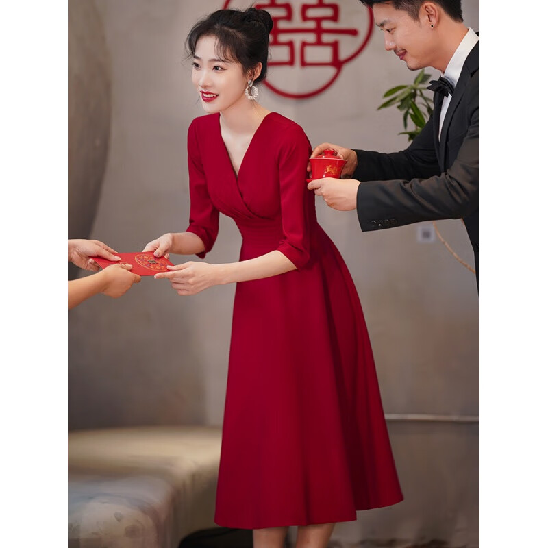 Romon toast bride 2021 new autumn usually wear red satin wedding engagement thank you banquet dress V-neck