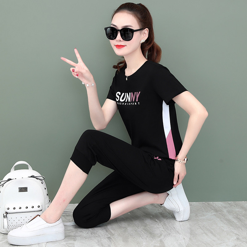 Emaqi high-end brand sports suit women's summer 2022 new Korean round neck short sleeve Capri Pants sportswear two-piece set of fashionable cotton leisure running sweater women's new black m (80-100 kg recommended)