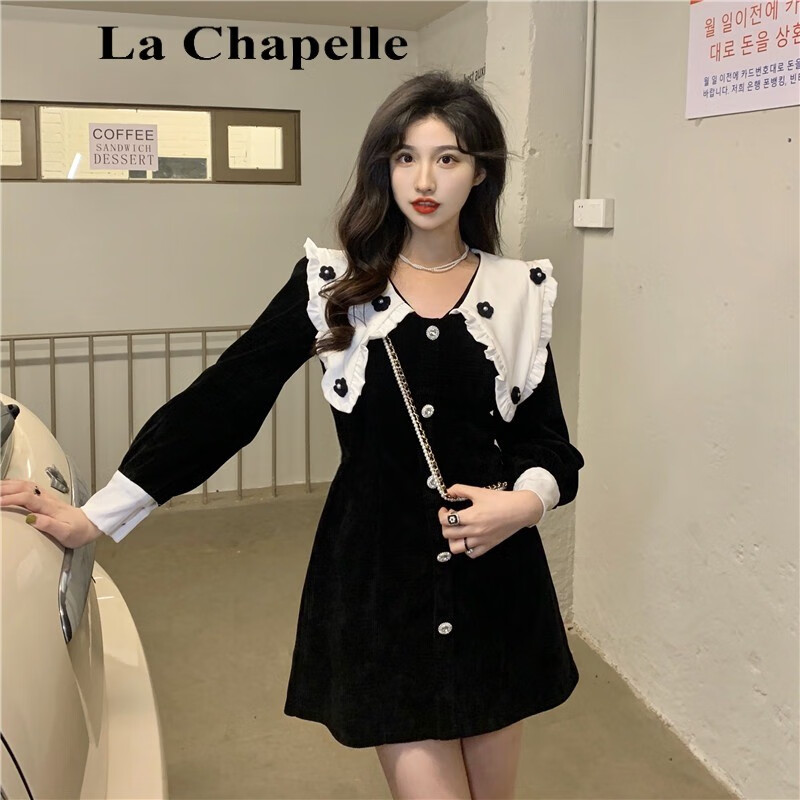 La Chapelle Homme French Hepburn style doll neck dress women's 2022 spring and autumn new style waist closing small black skirt small skirt brand women's wear