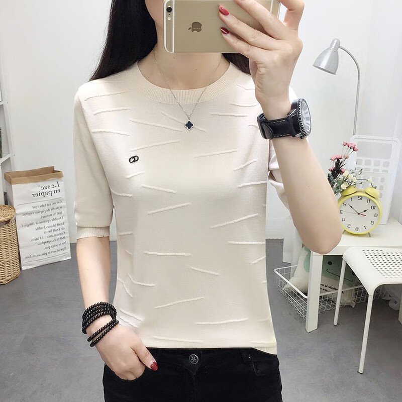 Reading cherry T-shirt women's short sleeved loose 2022 spring and summer new women's wear thin ice silk round neck with bottomed shirt small shirt T-shirt women's temperament mother's blouse half sleeved T-shirt small shirt summer