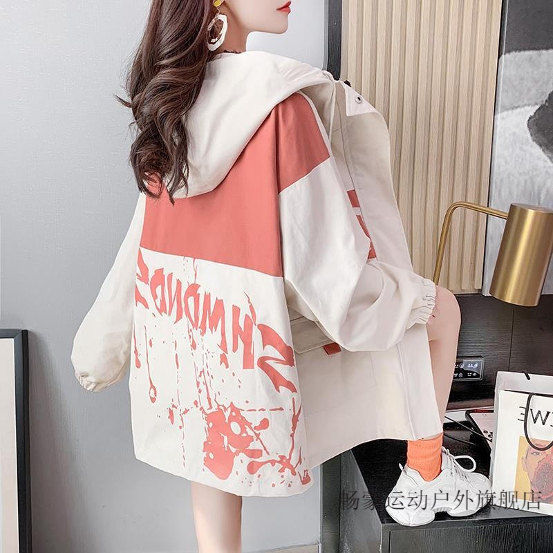 wolf  Catch the official website to reproduce the same loose hooded work clothes, short submachine jacket, women's autumn 2021 new early autumn foreign style net red versatile fashion jacket